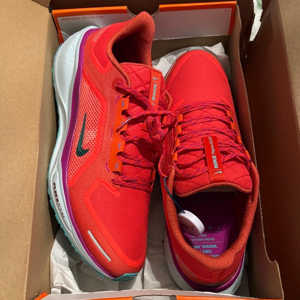 Nike Air Zoom Pegasus 41 GTX picante red/green frost